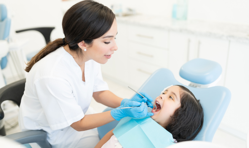 Immediate Action: What To Do Before Going to an Emergency Dentist